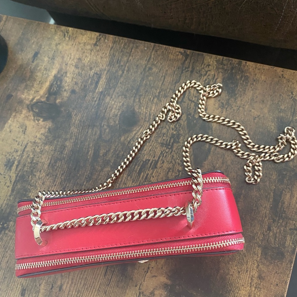 Kate Spade Red Crossbody Bag with Gold Chain